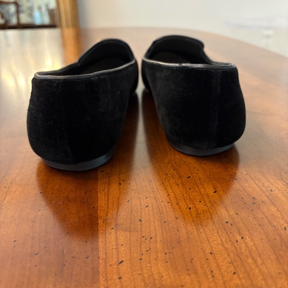 French Sole Hefner Black Velvet Bunny Embroidery Flats - Picture 6 of 7